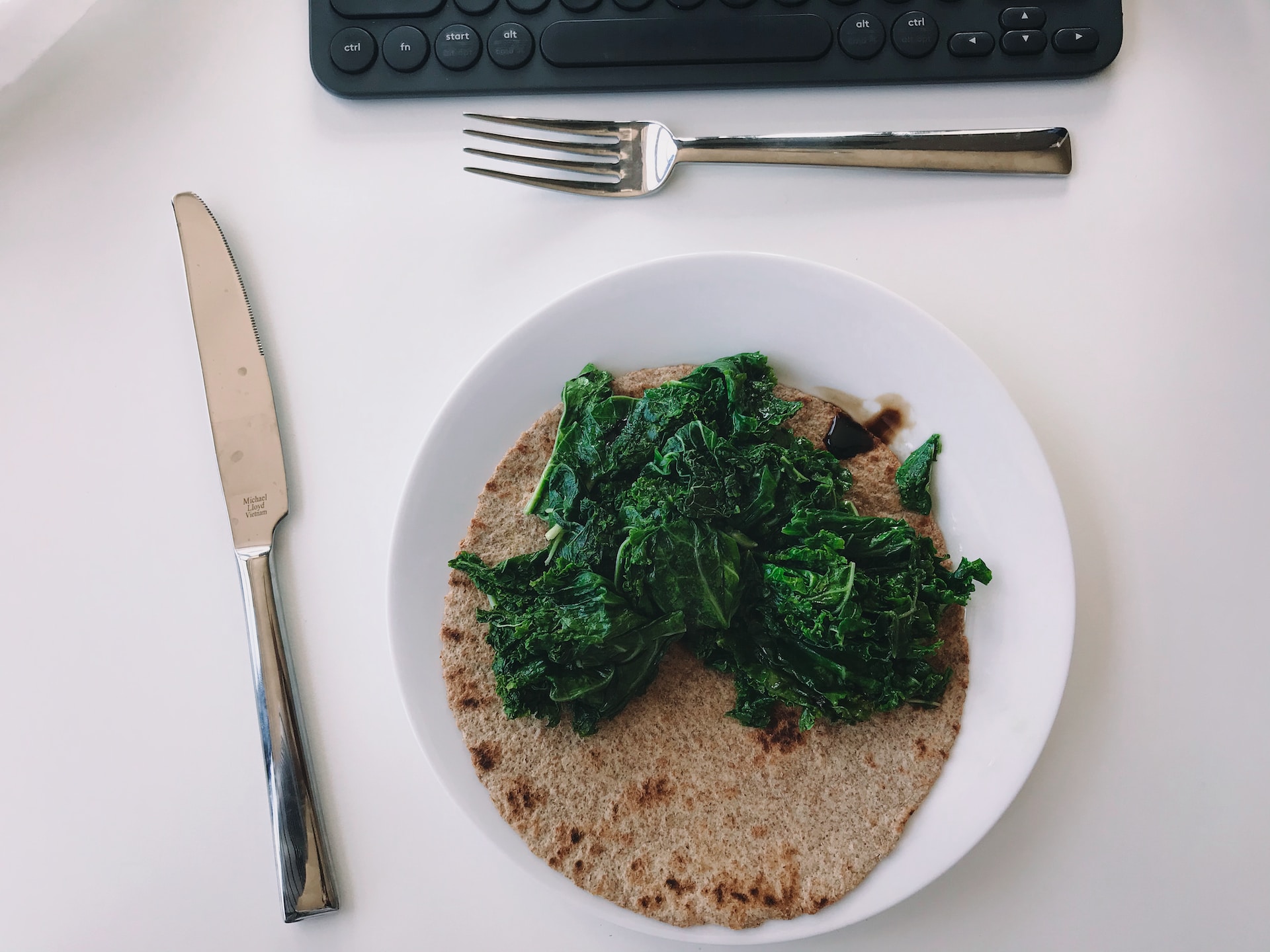 Kale Wrap: Life Bistro’s Superfood Powerhouse, Bursting with Flavor and Nutrition